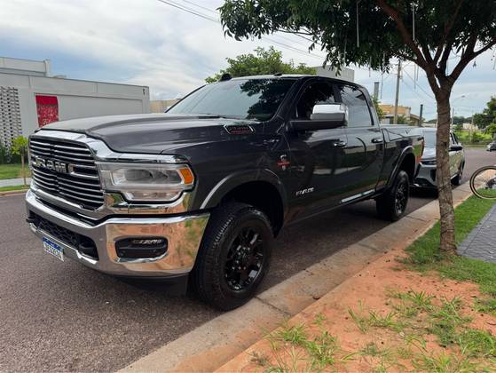 RAM 2500 6.7 I6 TURBO DIESEL LARAMIE CD 4X4 AUTOMÁTICO